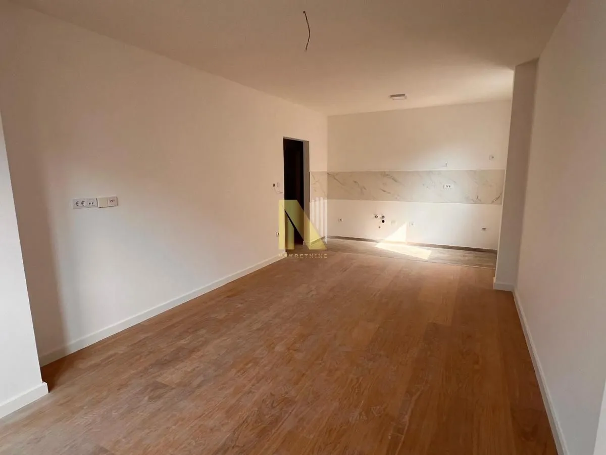 Prodaja, dvosoban stan, 60m², Detelinara, Novi Sad Sve Podlokacije