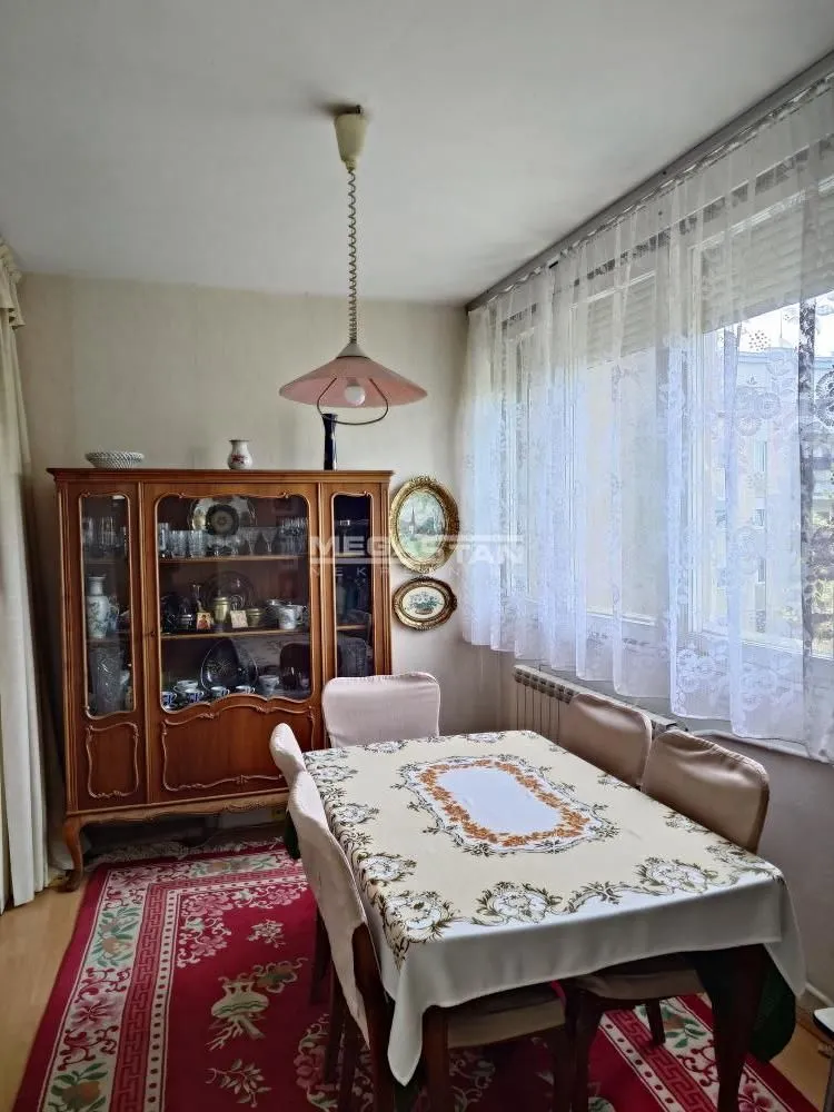 Sale, three bedroom apartment, 93m², Novi Beograd Blok 28, Novi Beograd Sve Podlokacije