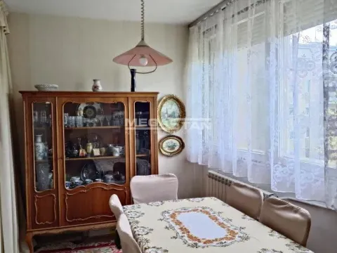 Sale, three bedroom apartment, 93m², Novi Beograd Blok 28, Novi Beograd Sve Podlokacije - image 16