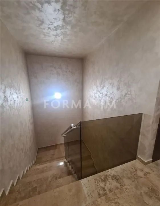 Izdavanje, jednosoban stan, 52m², Kluz, Zvezdara Sve Podlokacije