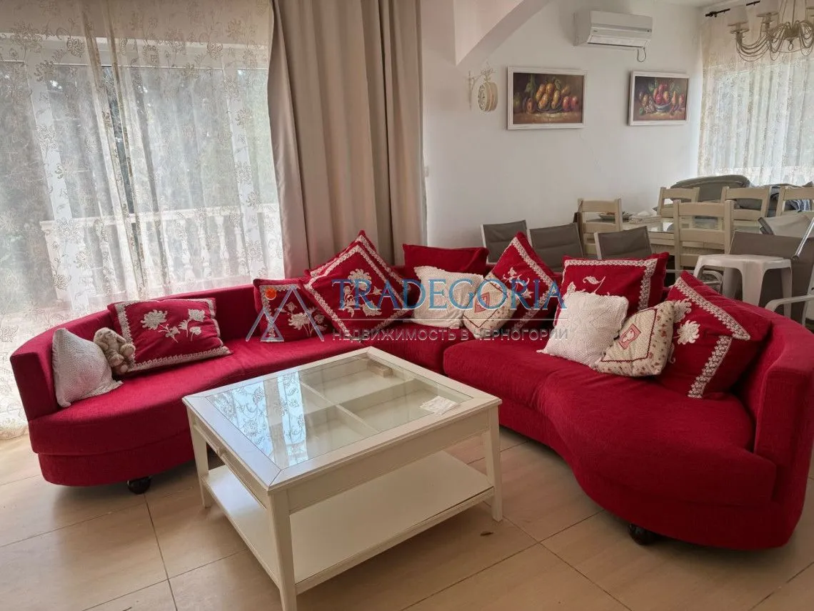 Prodaja, kuća, 307m², Bar, Crna Gora