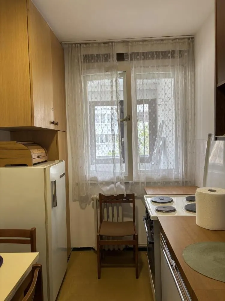 Rent, three bedroom apartment, 75m², Brace Jerković, Voždovac Sve Podlokacije