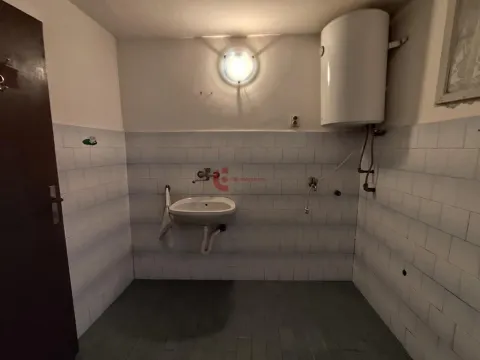 Prodaja, kuća, 106m², Zorka, Subotica - image 13