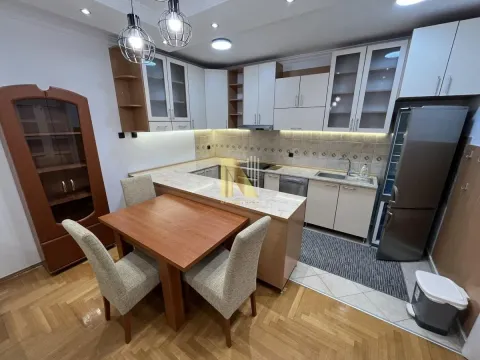 Izdavanje, trosoban stan, 69m², Bulevar Oslobodjenja, Novi Sad Sve Podlokacije - image 5