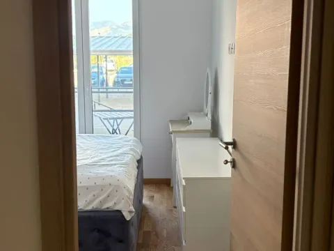 Izdavanje, jednosoban stan, 46m², Zabjelo, Podgorica - image 13