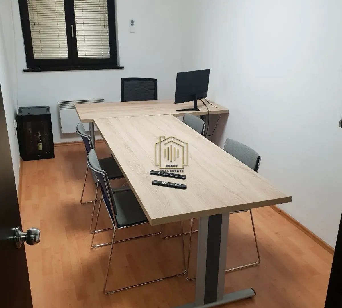 Izdavanje, poslovni prostor, 78m², Momišići, Podgorica