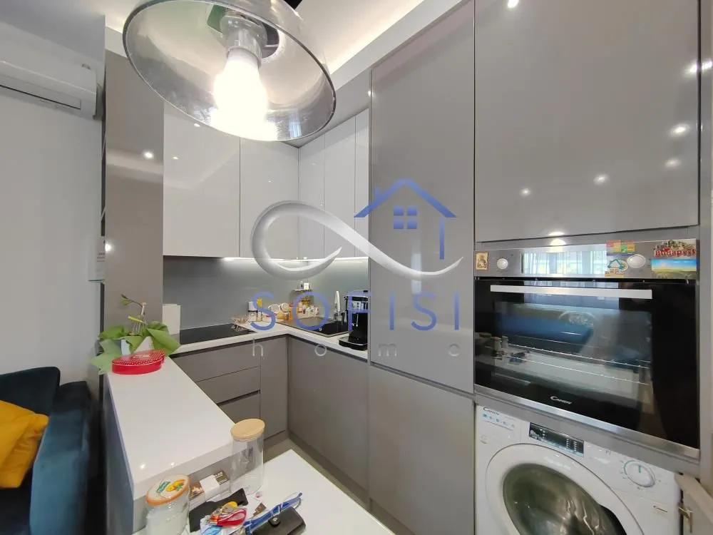 Prodaja, stan, 29m², Centar, Novi Sad