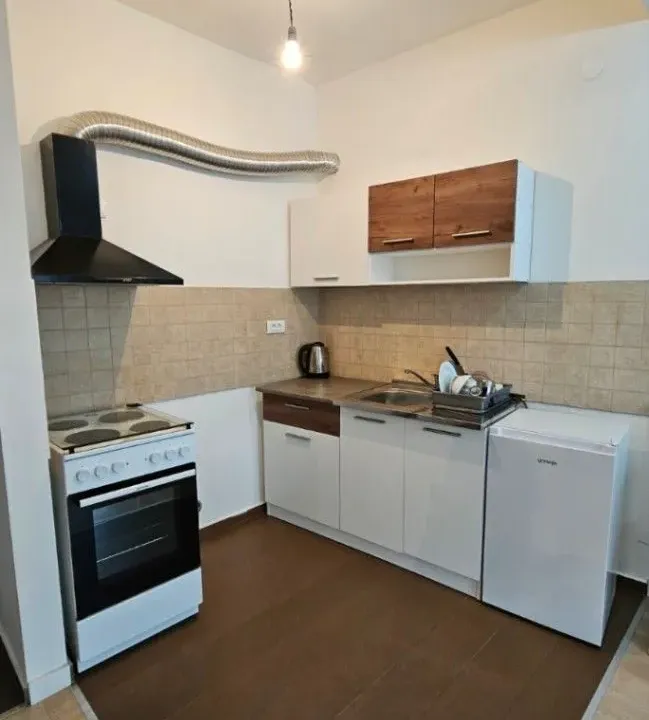 Izdavanje, jednosoban stan, 42m², Zabjelo, Podgorica