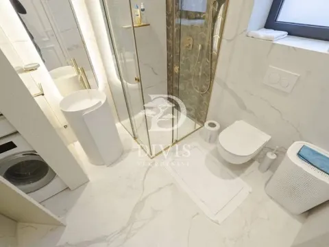 Prodaja, trosoban stan, 115m², Vračar Sve Podlokacije, Beograd - image 11