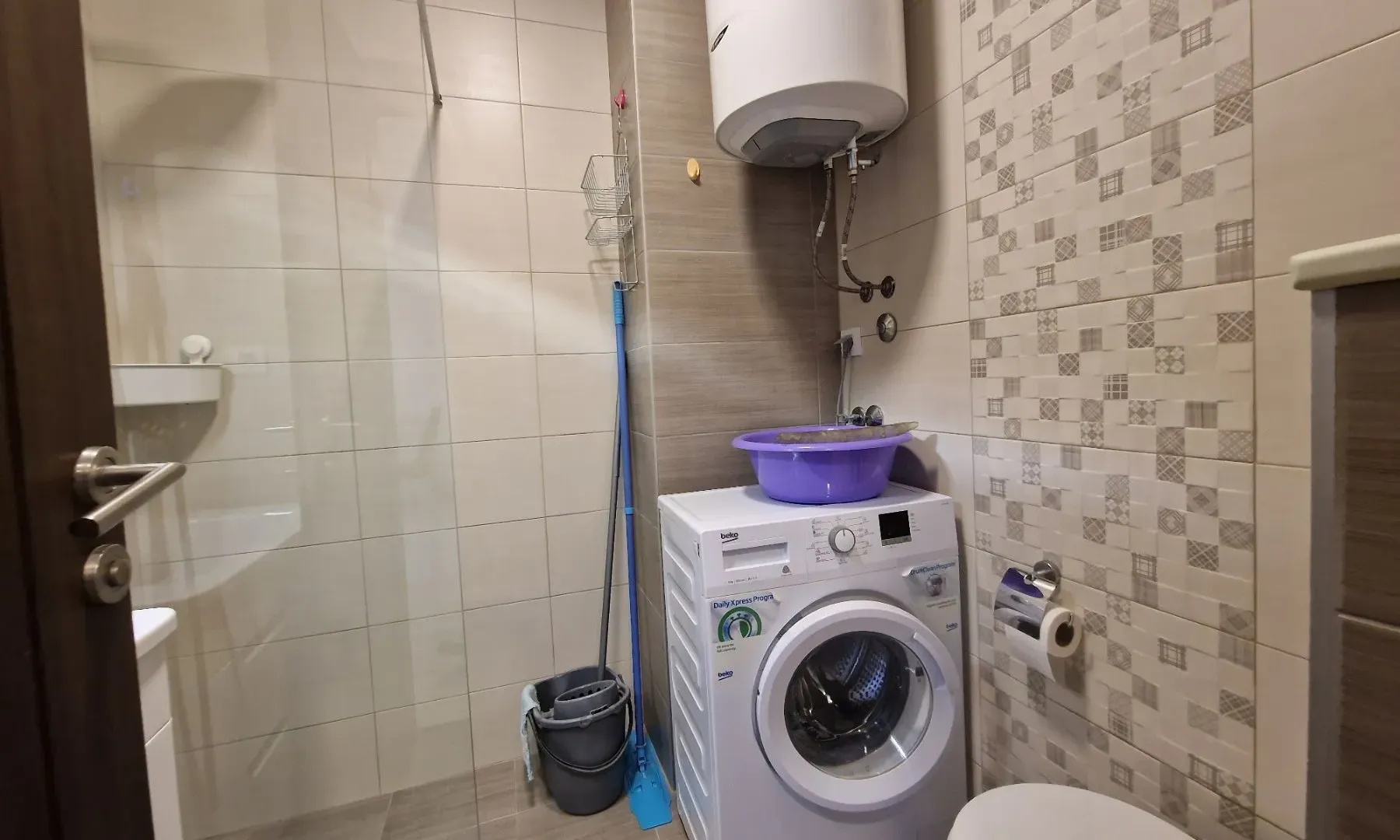 Rent, one bedroom apartment, 45m², Bečići, Budva