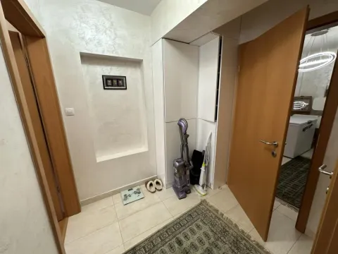 Prodaja, dvosoban stan, 90m², Budva, Crna Gora - image 5