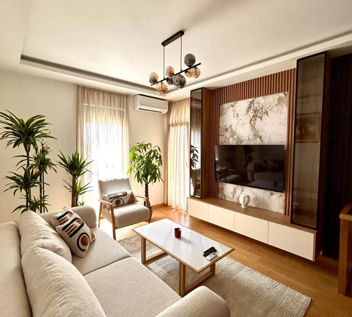 Izdavanje, jednosoban stan, 47m², New City, Podgorica