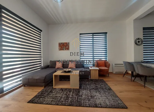 Rent, one bedroom apartment, 58m², Škaljari, Kotor