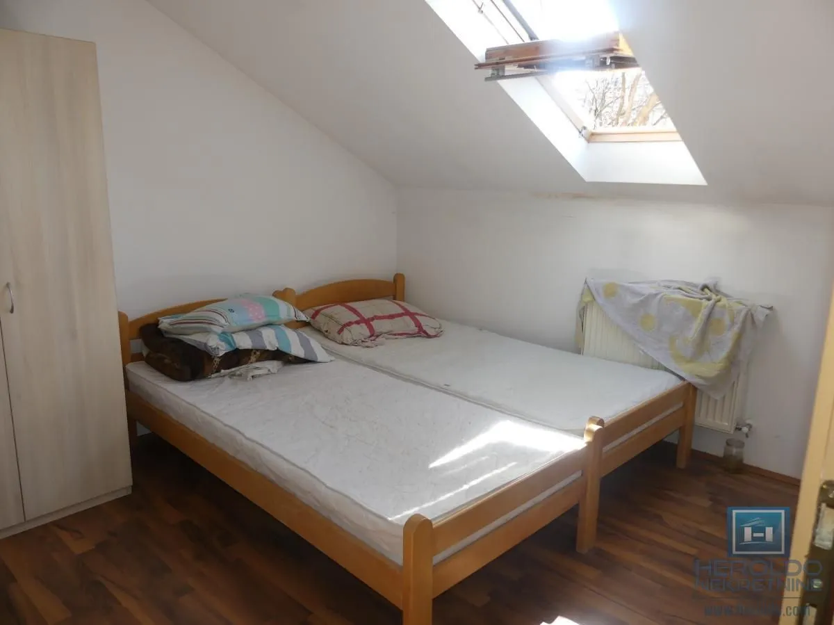 Prodaja, dvosoban stan, 68m², Levač, Jagodina