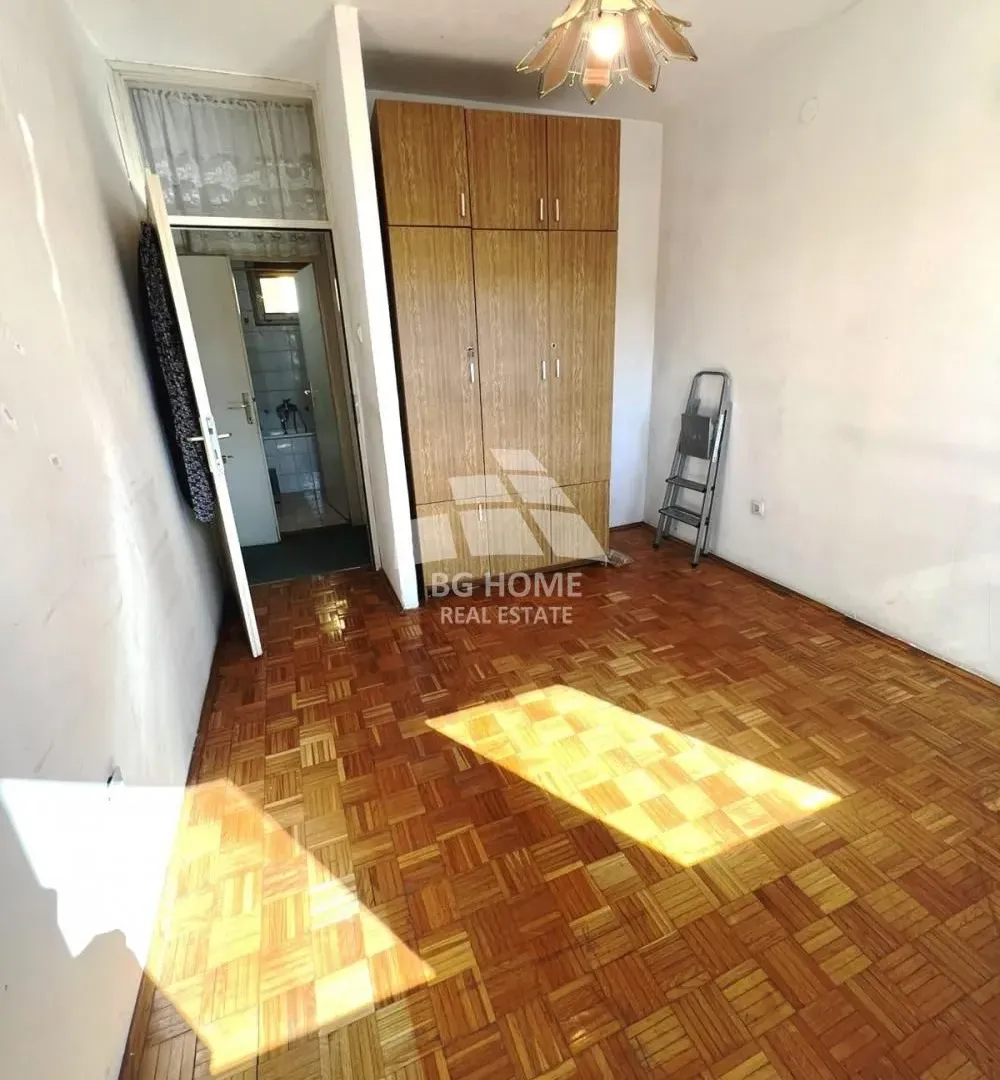 Prodaja, trosoban stan, 70m², Brace Jerković, Voždovac Sve Podlokacije