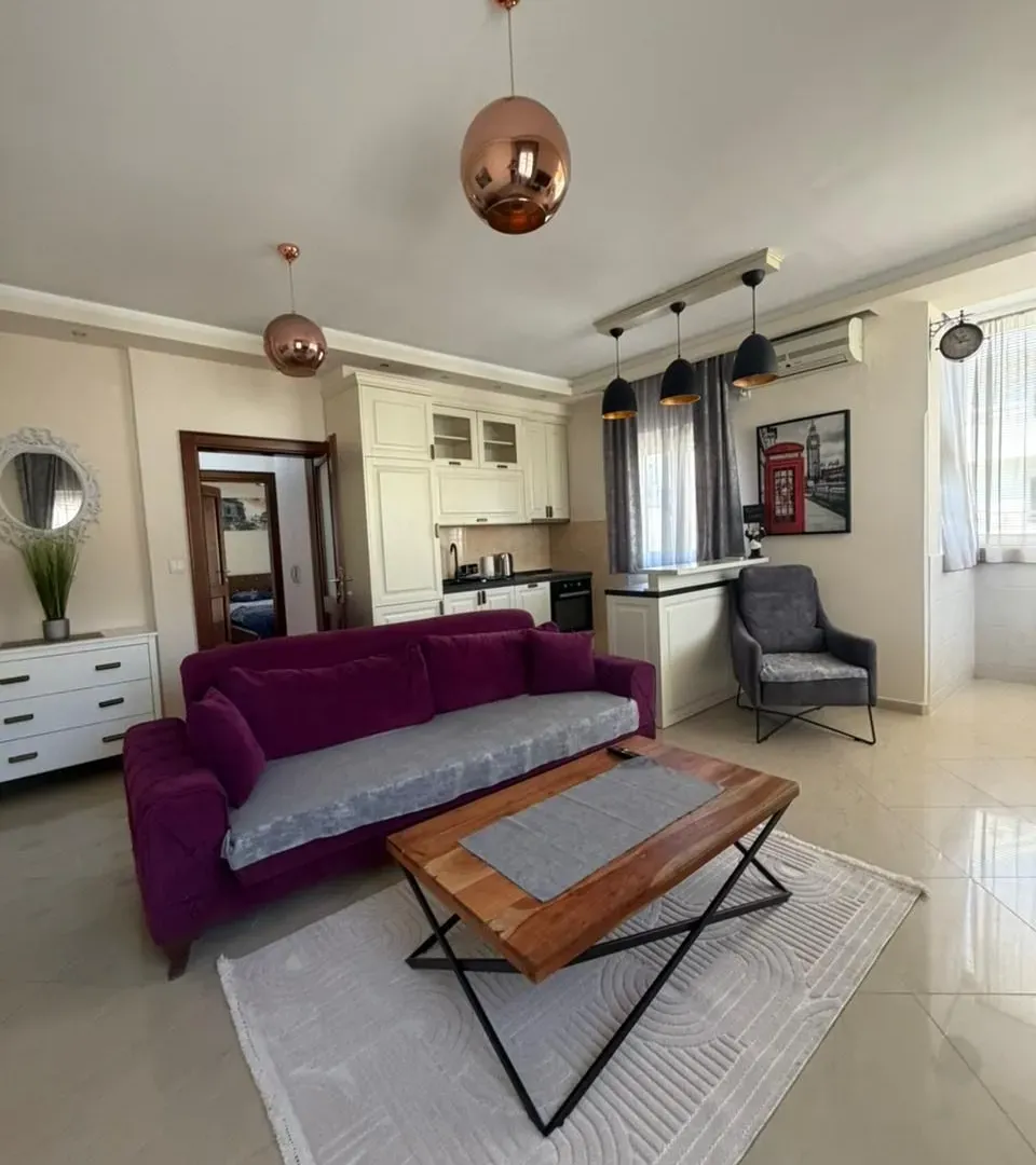 Rent, one bedroom apartment, 53m², Centar, Tivat