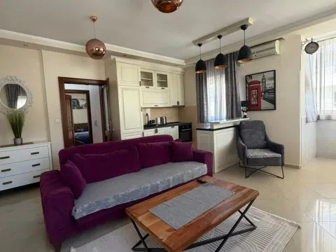 Rent, one bedroom apartment, 53m², Centar, Tivat - image 6