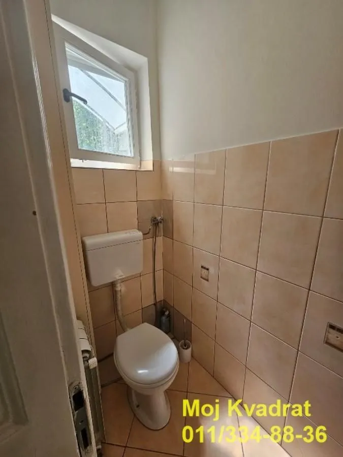 Rent, three bedroom apartment, 82m², Vračar Sve Podlokacije, Beograd