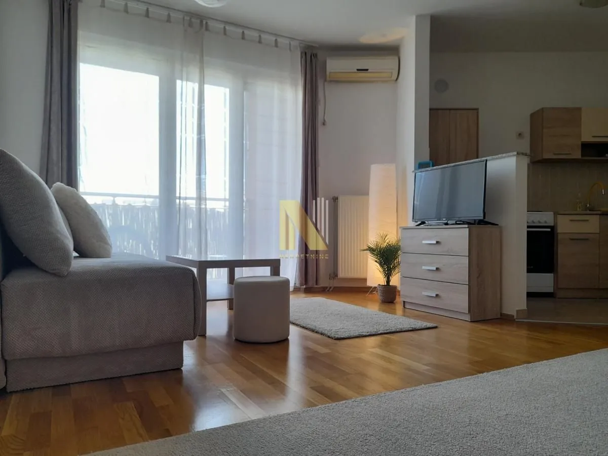 Sale, two bedroom apartment, 48m², Bulevar patrijarha Pavla, Novi Sad Sve Podlokacije