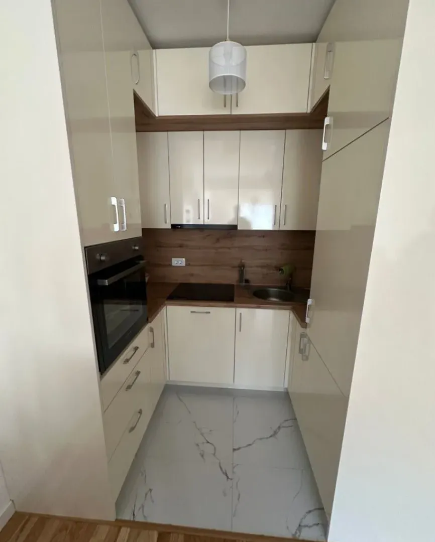 Sale, two bedroom apartment, 68m², Centar, Bar