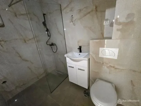Prodaja, jednosoban stan, 47m², Centar, Budva - image 8