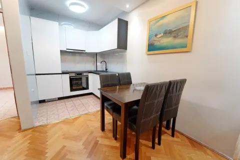 Rent, one bedroom apartment, 59m², Central Point, Podgorica - image 350