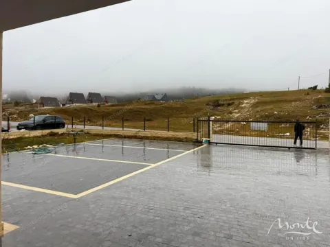 Prodaja, kuća, 1283m², Motički gaj, Žabljak - image 8