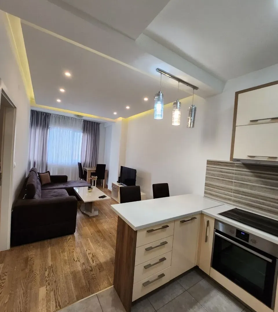 Rent, one bedroom apartment, 41m², Budva, Crna Gora