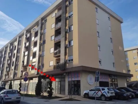 Rent, office space, 74m², City Kvart, Podgorica - image 4