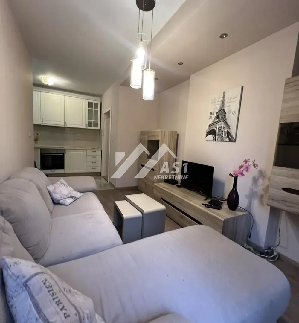 Rent, two bedroom apartment, 42m², Grbavica, Novi Sad Sve Podlokacije