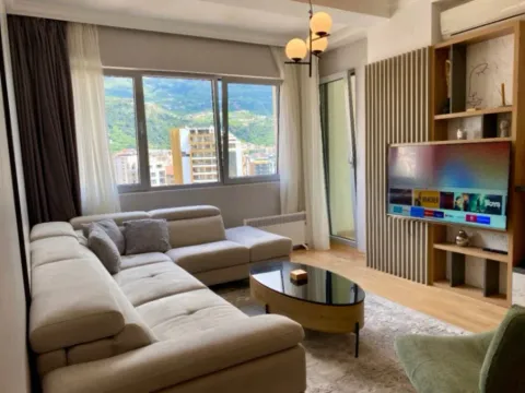 Rent, one bedroom apartment, 55m², Centar, Budva