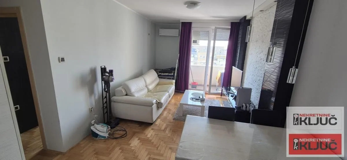 Prodaja, dvosoban stan, 42m², Bulevar Evrope, Novi Sad Sve Podlokacije
