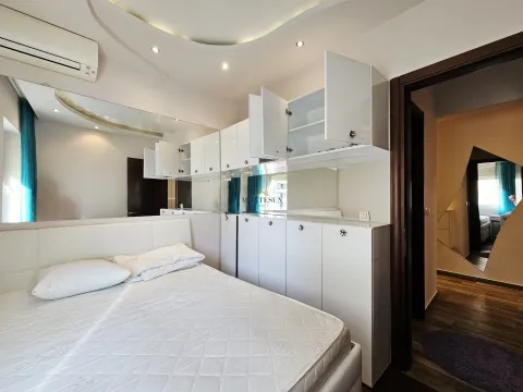 Rent, two bedroom apartment, 68m², Centar, Budva - image 8