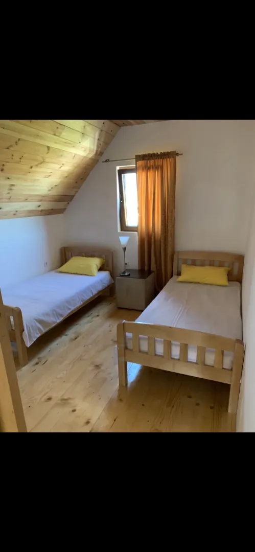 Prodaja, kuća, 400m², Borje, Žabljak
