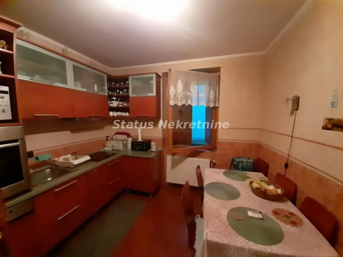 Prodaja, trosoban stan, 54m², Grbavica, Novi Sad Sve Podlokacije