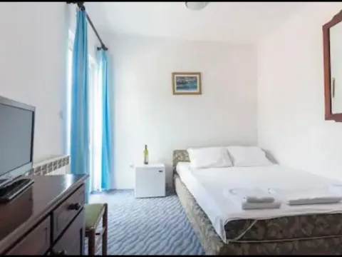 Prodaja, ugostiteljski objekat, 1500m², Centar, Budva - image 5