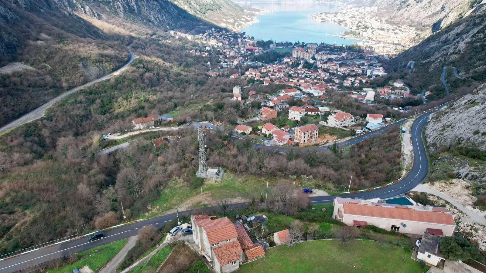 Prodaja, plac, 12000m², Škaljari, Kotor