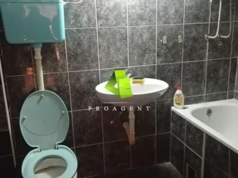 Izdavanje, poslovni prostor, 250m², Crveni Krst, Niš - image 11