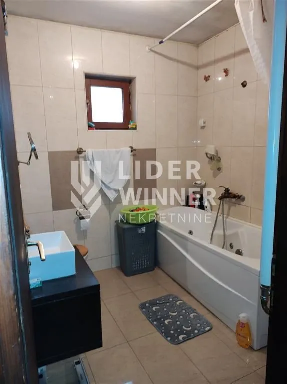 Sale, house, 192m², Lekino Brdo, Voždovac Sve Podlokacije