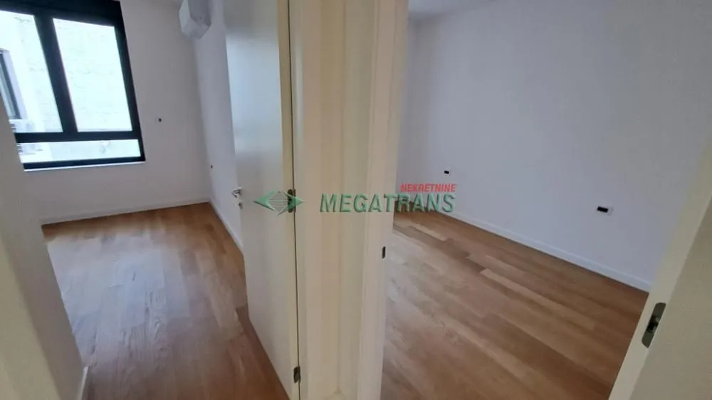 Rent, four bedroom apartment, 126m², Centar, Novi Sad