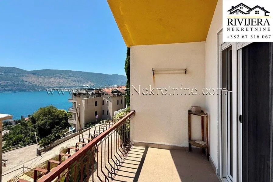 Prodaja, kuća, 220m², Centar, Herceg Novi