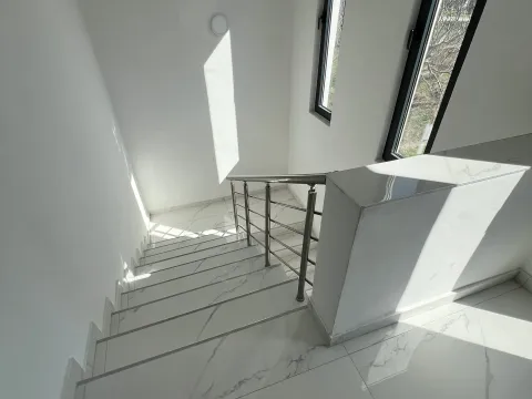 Rent, two bedroom apartment, 85m², Tomba, Bar - image 13