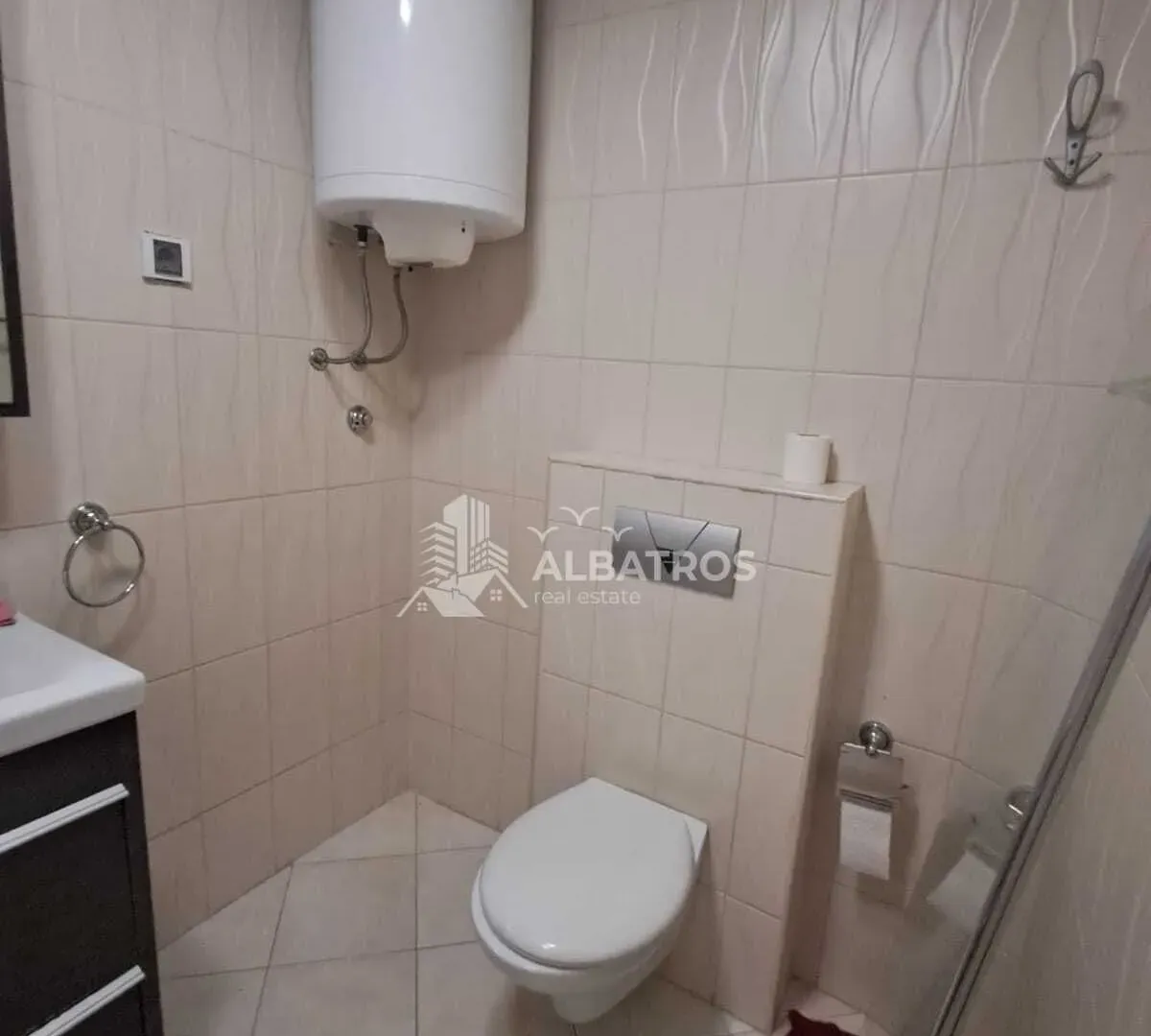 Rent, two bedroom apartment, 75m², Centar, Bar