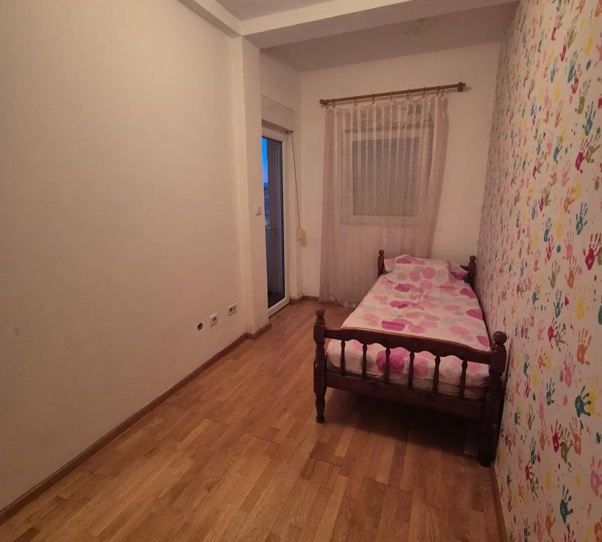 Prodaja, dvosoban stan, 64m², Stari Aerodrom, Podgorica