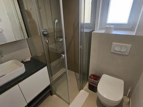 Sale, two bedroom apartment, 63m², Bečići, Budva - image 16