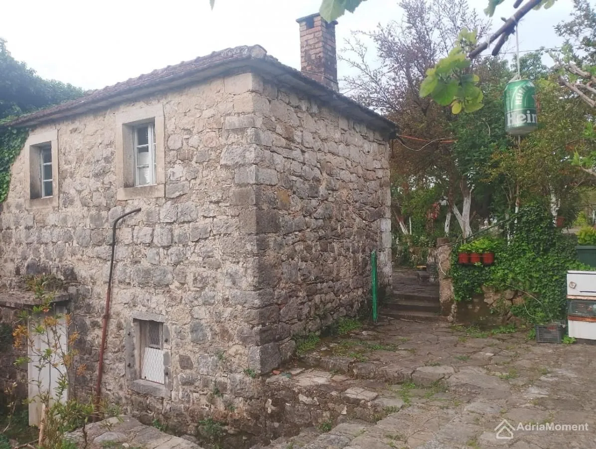 Prodaja, kuća, 110m², Zelenika, Herceg Novi