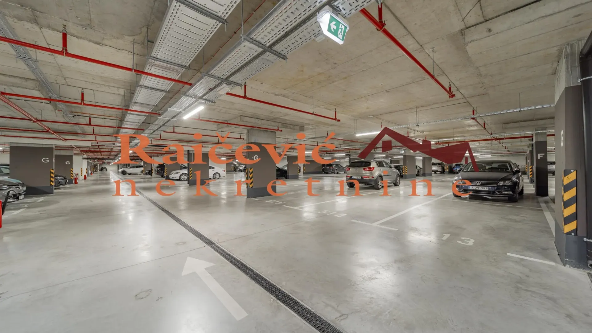 Izdavanje, trosoban stan, 77m², Savski Venac, Beograd