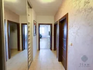 Izdavanje, dvosoban stan, 90m², Preko Morače, Podgorica - image 8