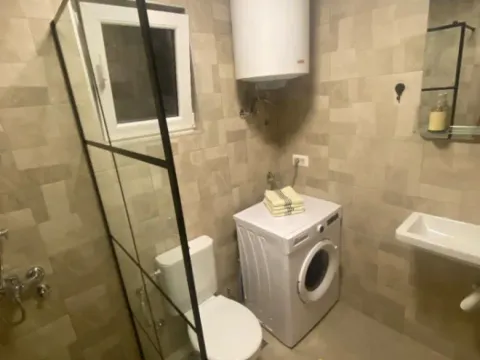 Rent, house, 60m², Radanovići, Kotor - image 10