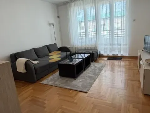 Stan in Novi Beograd Blok 25